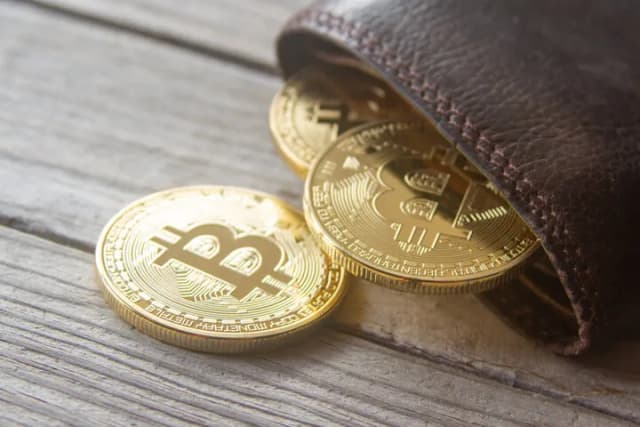 Gdzie najlepiej kupić kryptowaluty i uniknąć oszustw? Sprawdź! Gdzie najlepiej kupić kryptowaluty i uniknąć oszustw? Sprawdź!